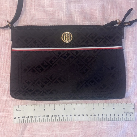 Tommy Hilfiger Shoulder Bag-Black-Pre-owned - Picture 8 of 9